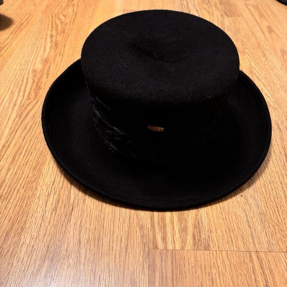 VTG‎ Scala 100% Wool Womens Cloche Hat Rose Bandana Black Old Money 80s - Picture 4 of 4